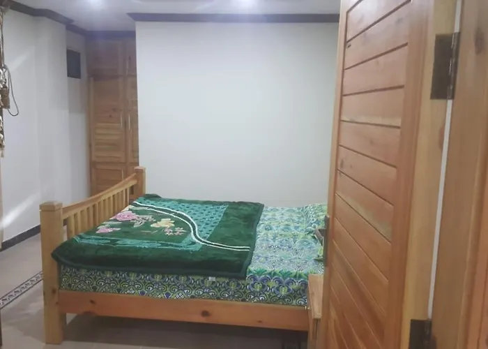 Zujaja Guest House