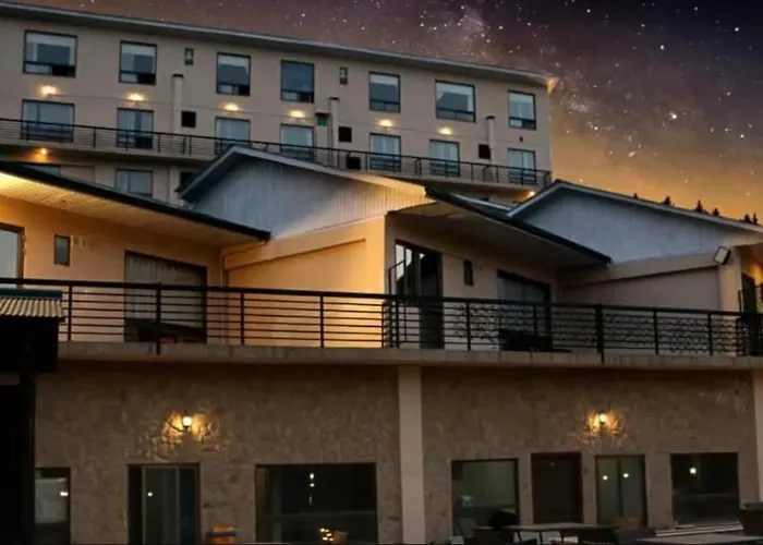 Opulent Hotel Murree Bhurban